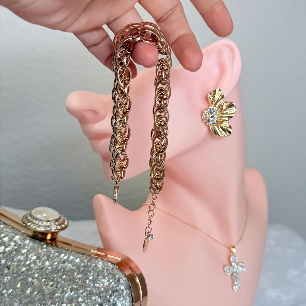 Time and Tru |  Link Bracelet - Picture 4 of 11